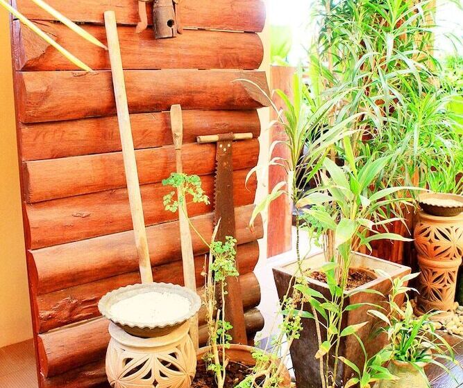 Hotel Baan Vanida Garden Resort