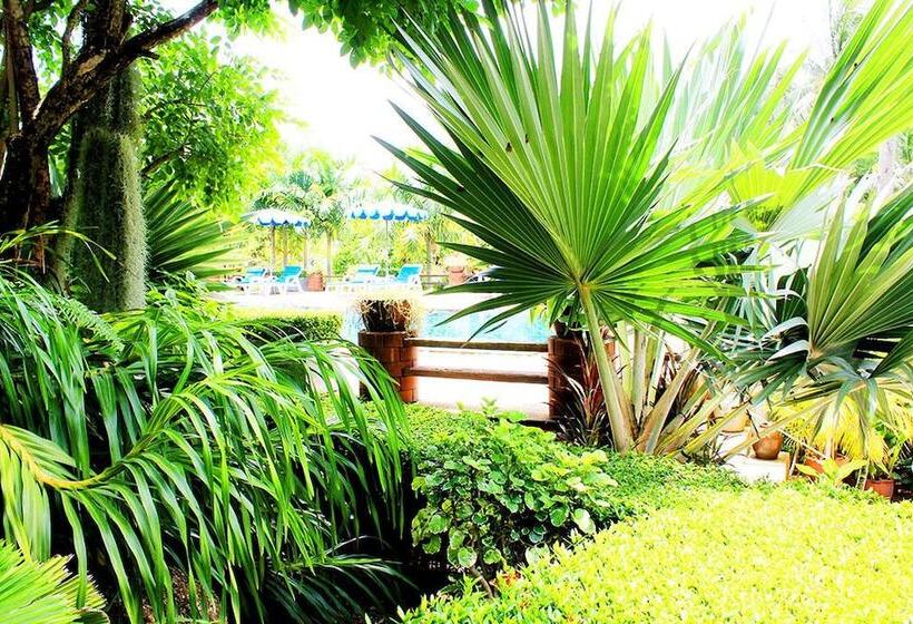Hotel Baan Vanida Garden Resort