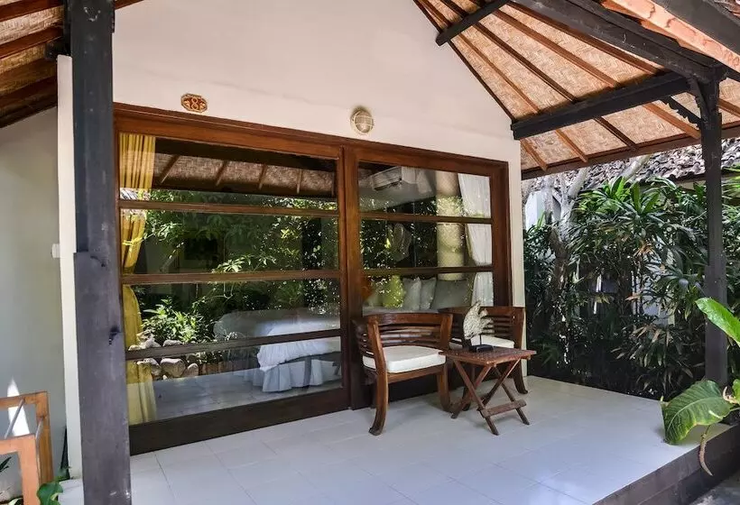 هتل Bali Santi Bungalows