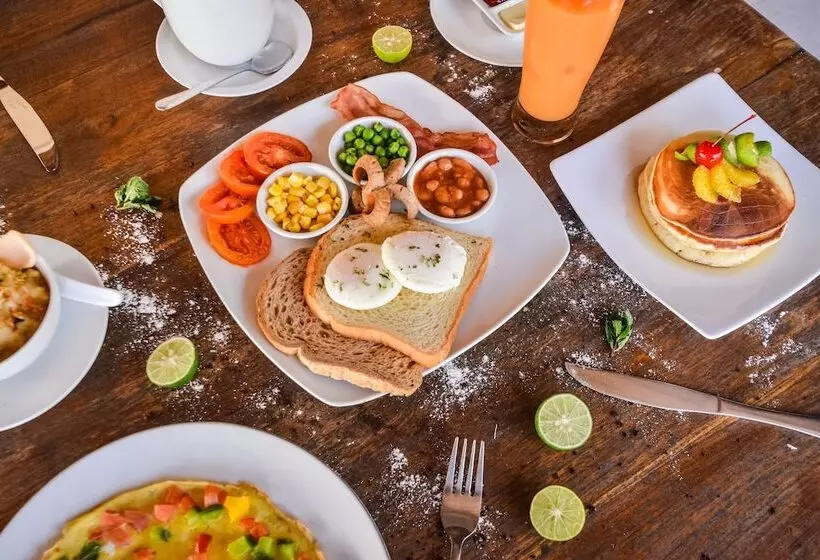 هتل Bali Santi Bungalows