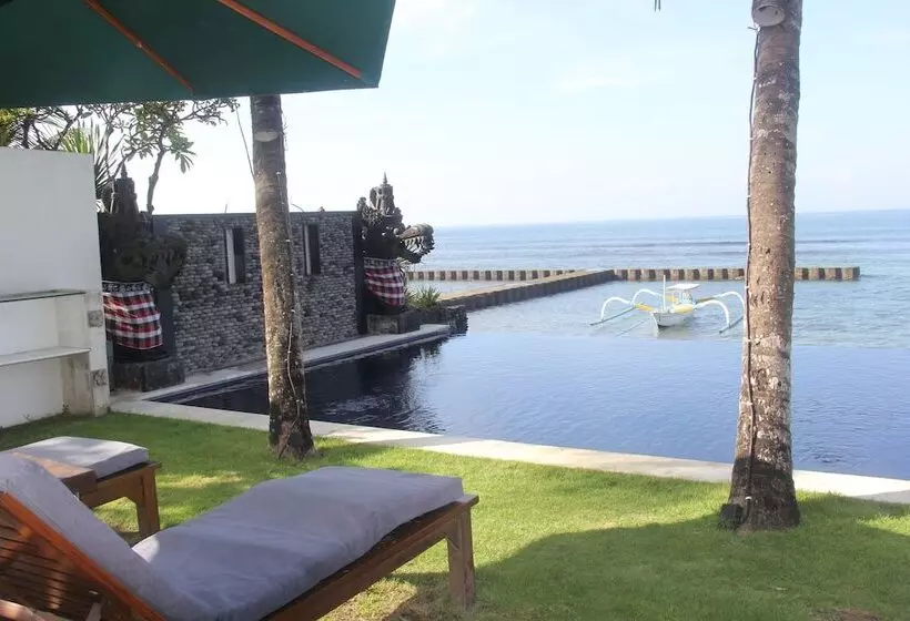 هتل Bali Santi Bungalows