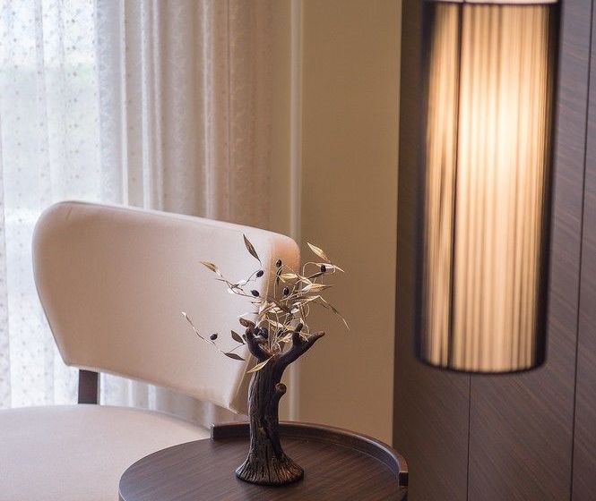 Отель Cretan Dream Royal Luxury Suites  Adults Only