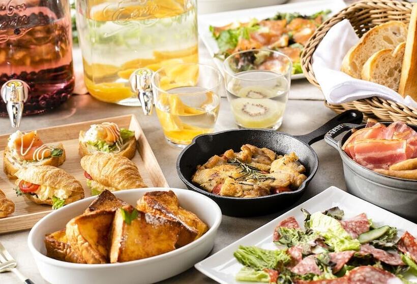 Отель Gracery Kyoto Sanjo