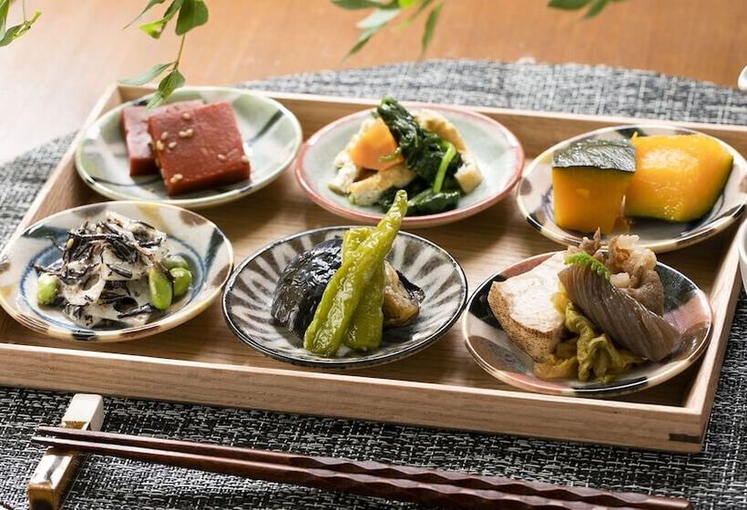 Отель Gracery Kyoto Sanjo