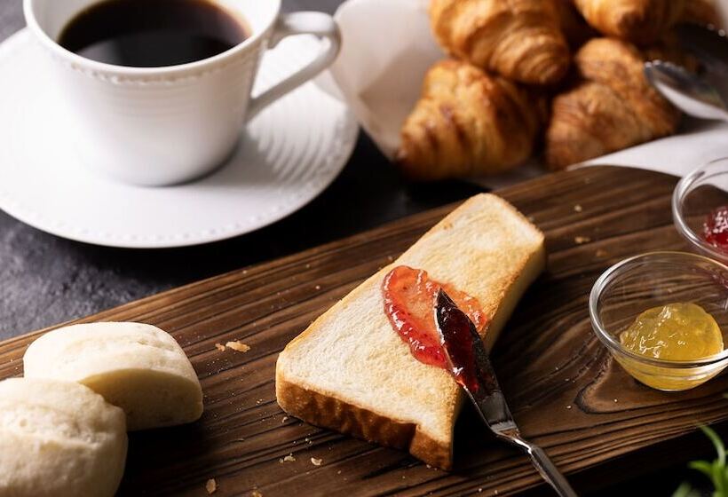 Отель Gracery Kyoto Sanjo