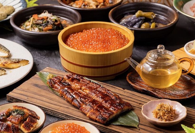 Отель Gracery Kyoto Sanjo