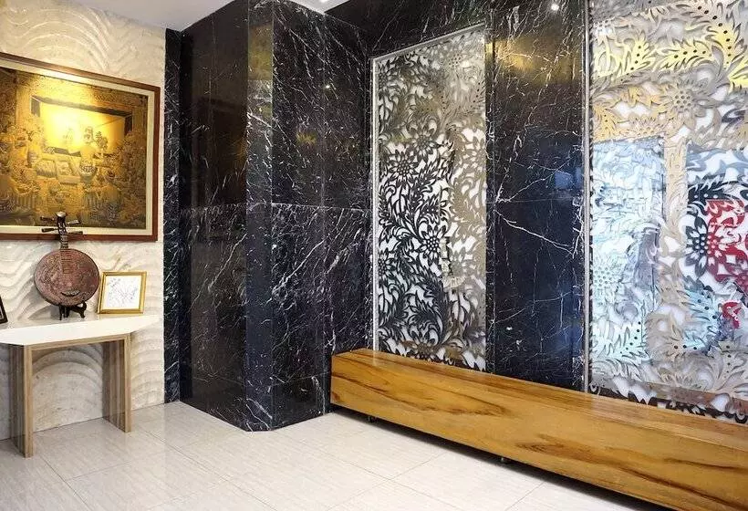 Sans Hotel Grand Omah Sastro