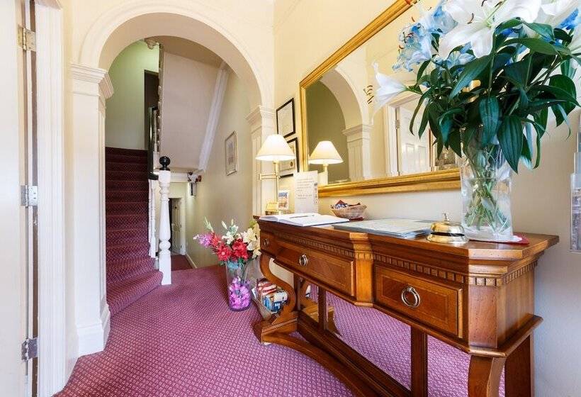 فندق Lismar Guest House