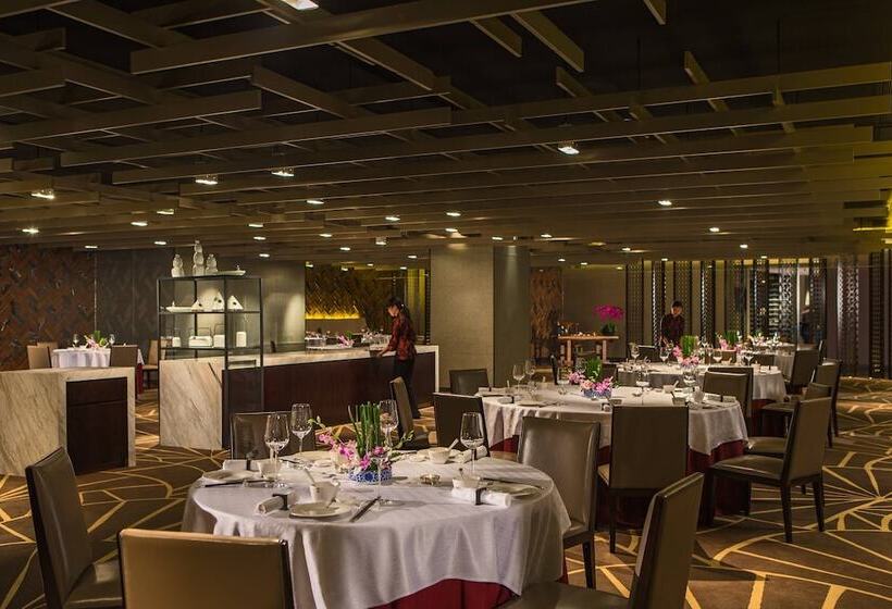 בית מלון כפרי Renaissance Nanjing Olympic Centre