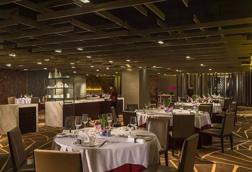 ホテル Renaissance Nanjing Olympic Centre