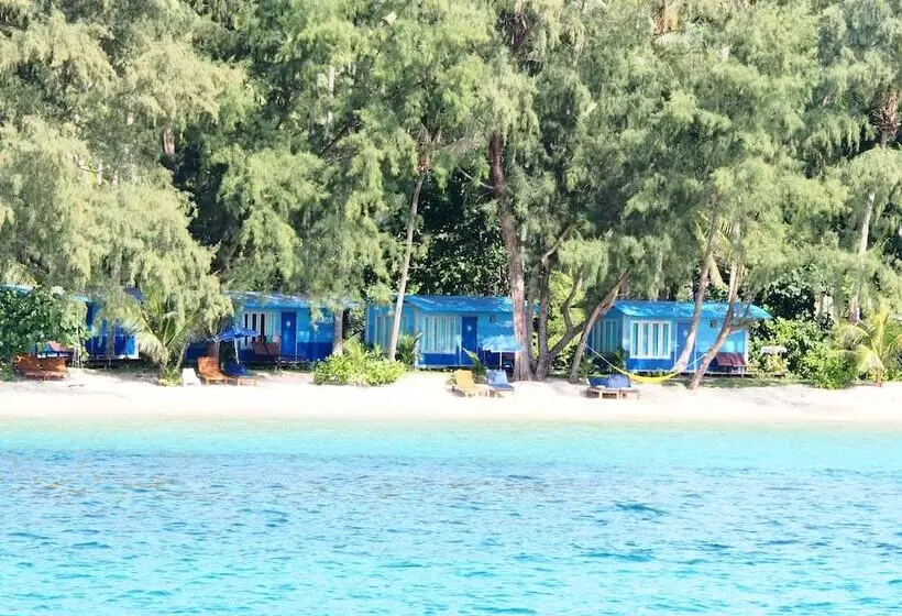 Hotelli Seafar Resort