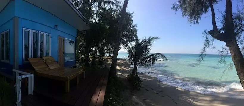 Hotelli Seafar Resort