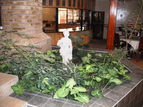 Majatalo Otj Pride Guest House