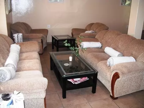 Majatalo Otj Pride Guest House