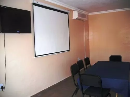 Majatalo Otj Pride Guest House