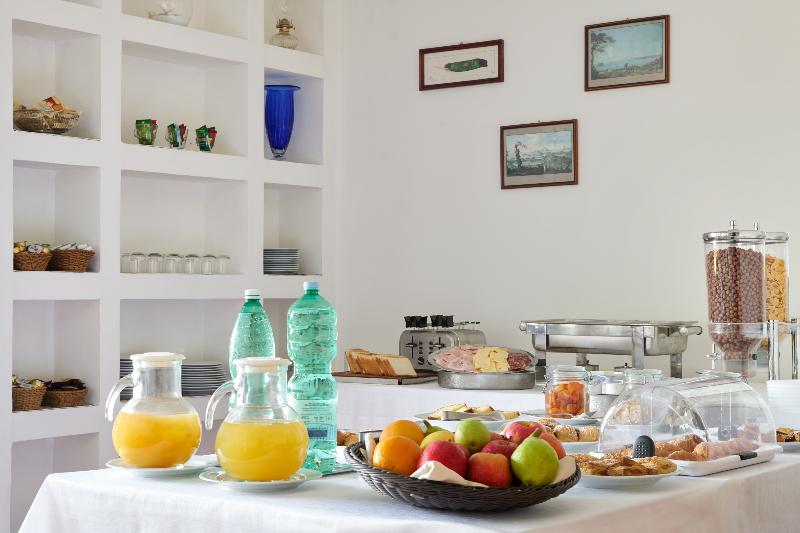 Sea Breeze Residence