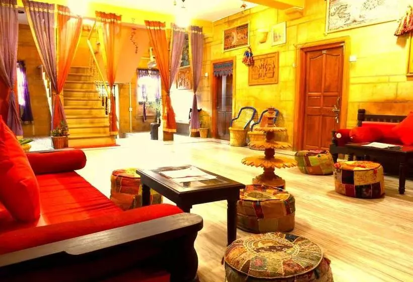 Tripli Hotels Prithvi Palace
