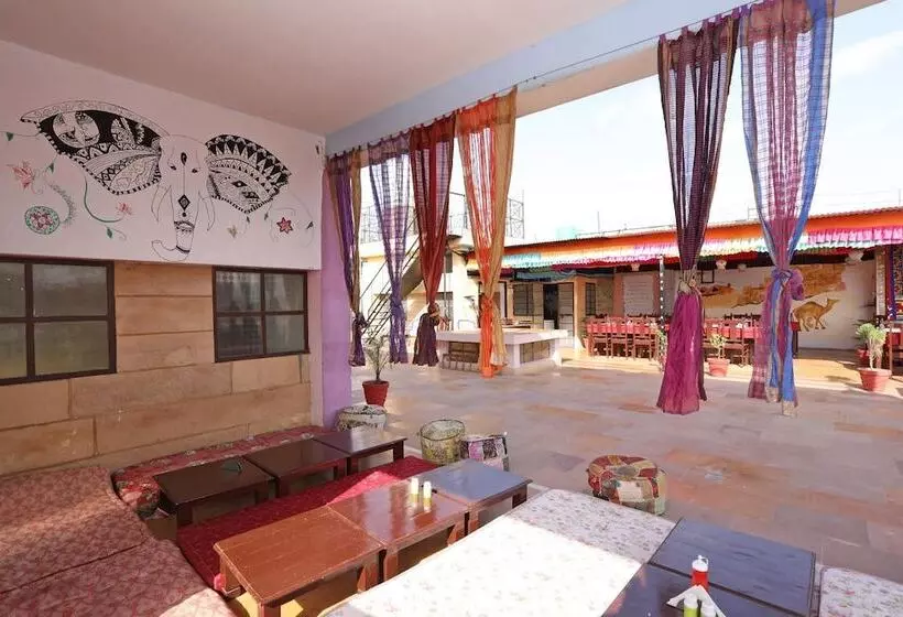 Tripli Hotels Prithvi Palace