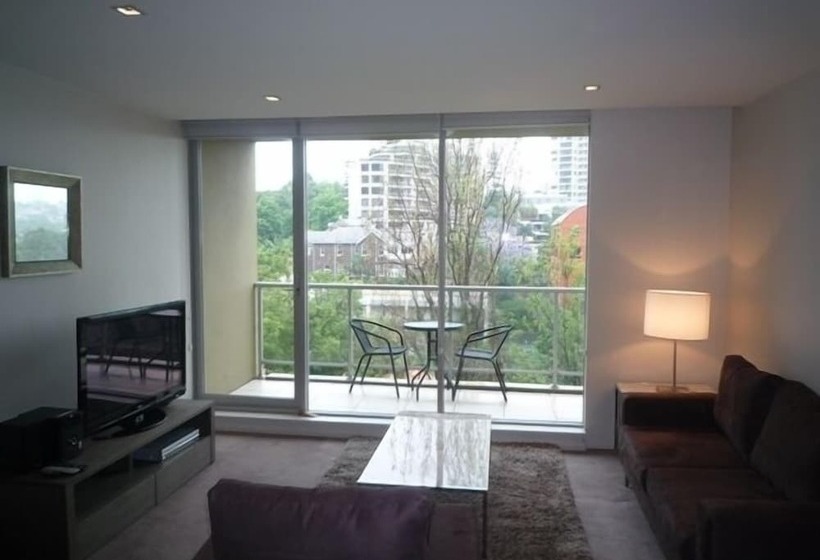 Wyndel Apartments   Harbour Watch