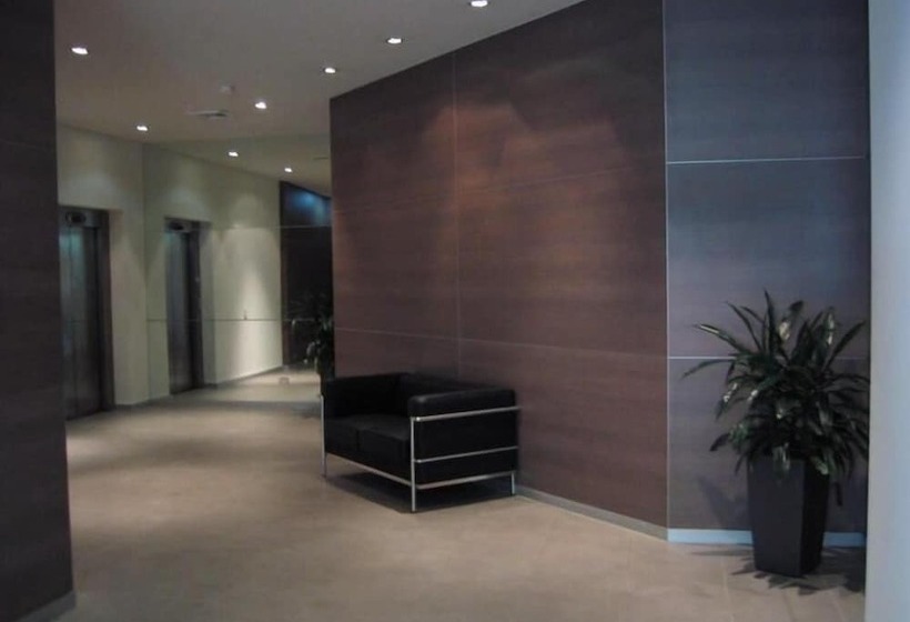 Wyndel Apartments   Harbour Watch