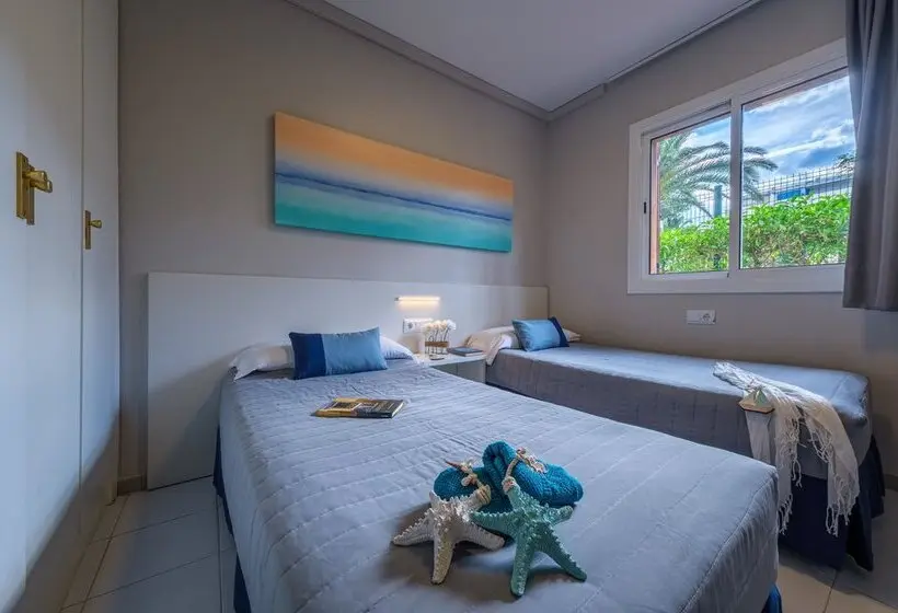 Apartamentos Estival Park