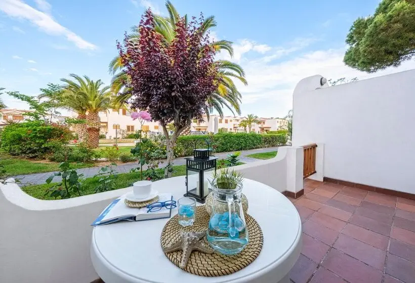 Apartamentos Estival Park