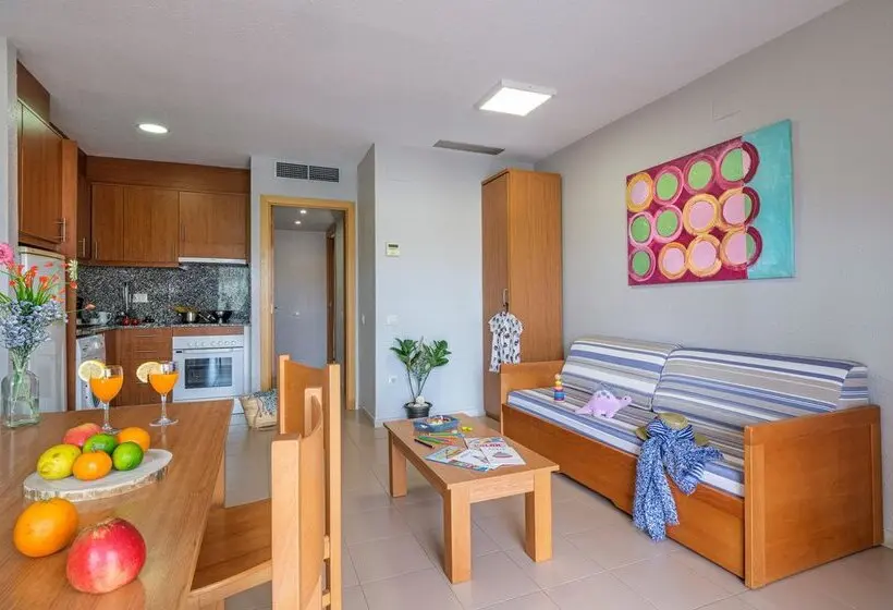 Apartamentos Estival Park