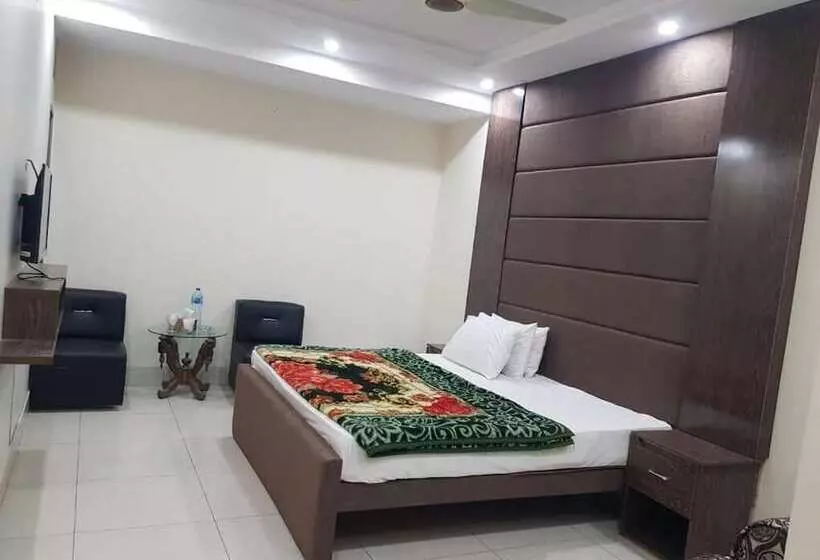 هتل Executive One