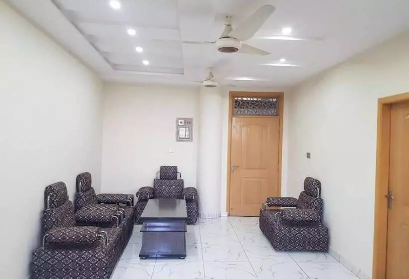 هتل Executive One