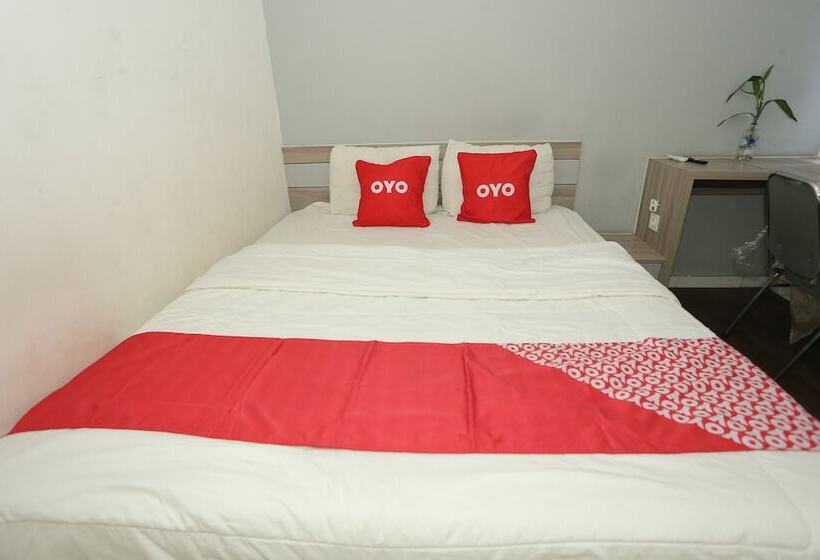 בית מלון כפרי Oyo 92318 Elis Rooms
