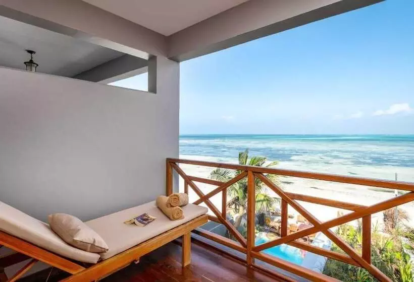 Hotelli Pili Pili Nautica