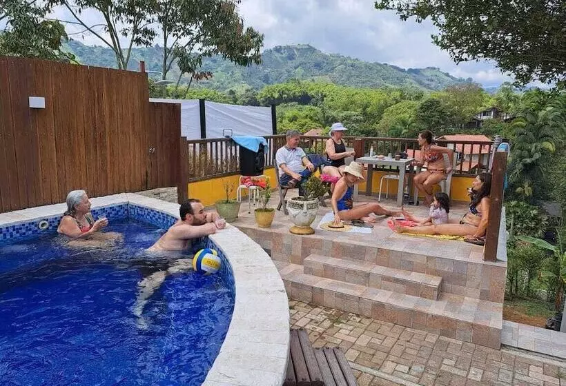 ペンション El Portal De Mariana