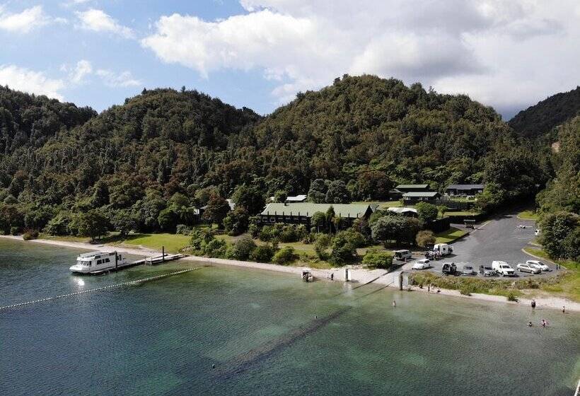 酒店 Lakes Lodge Okataina