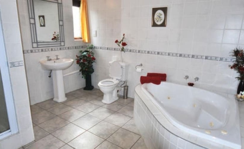 Bed & Breakfast Umkomaas Guest House