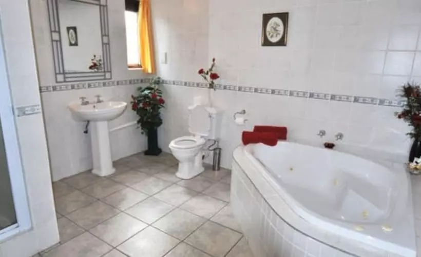 Aamiaismajoitus (B&B) Umkomaas Guest House