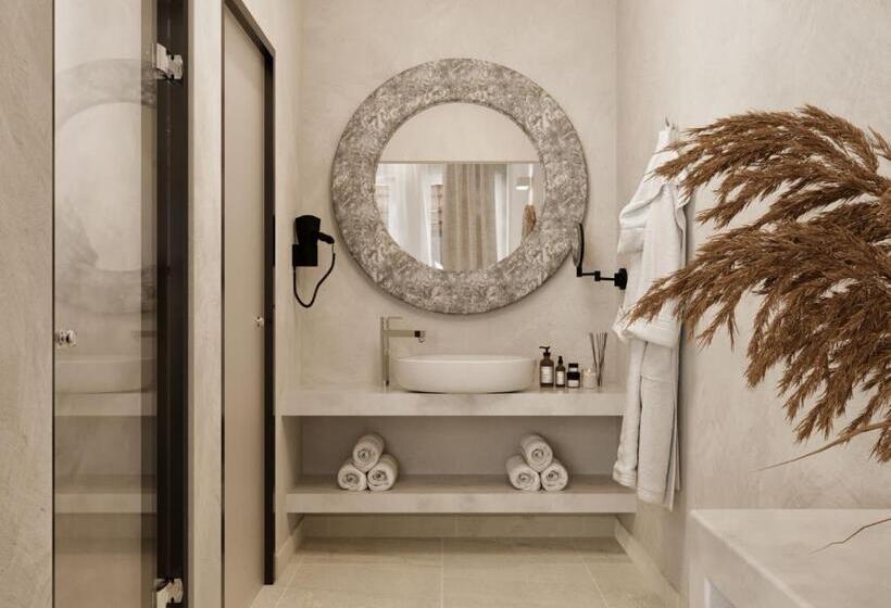 בית מלון כפרי Delfini Beach