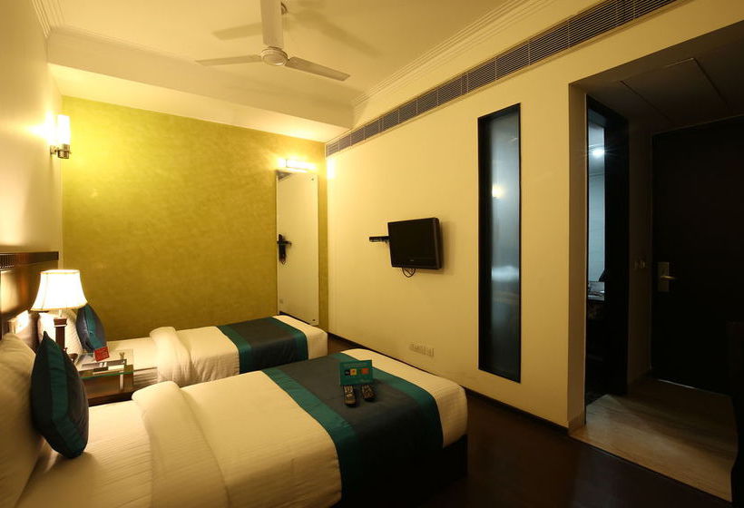 Fabhotel New Friends Colony