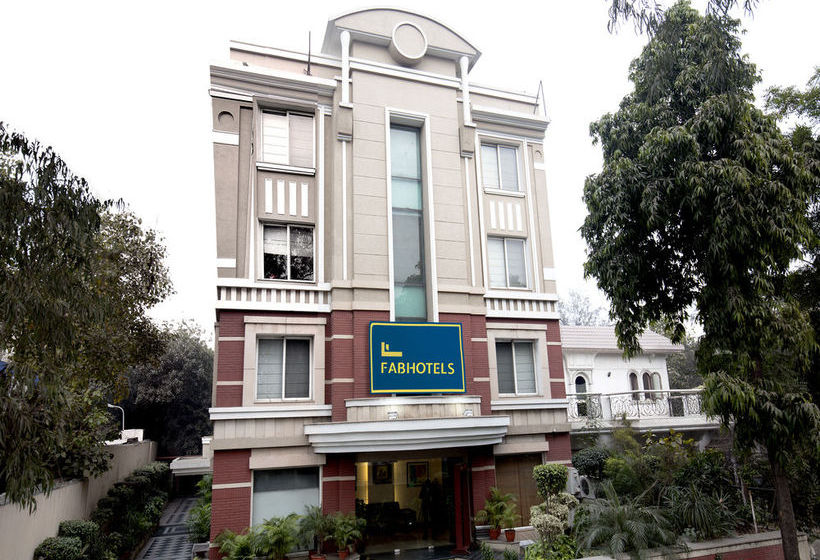 Fabhotel New Friends Colony