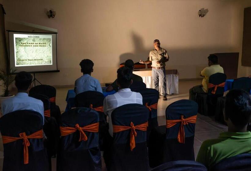 فندق Alaya Resorts & Spa