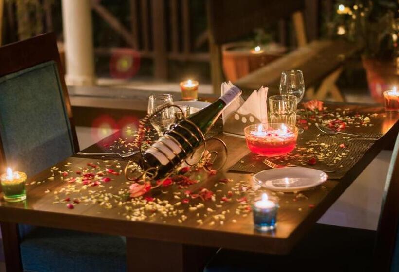 فندق Alaya Resorts & Spa