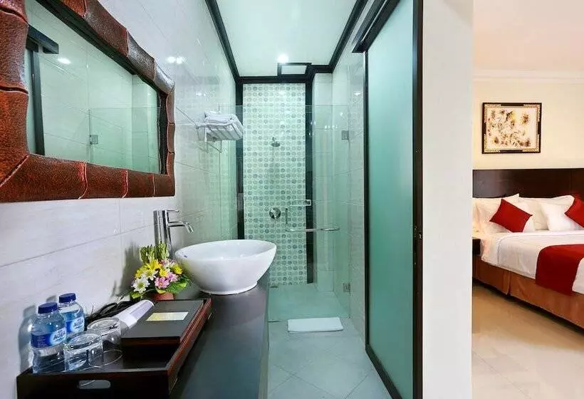 هتل Argya Santi Suites And Villas