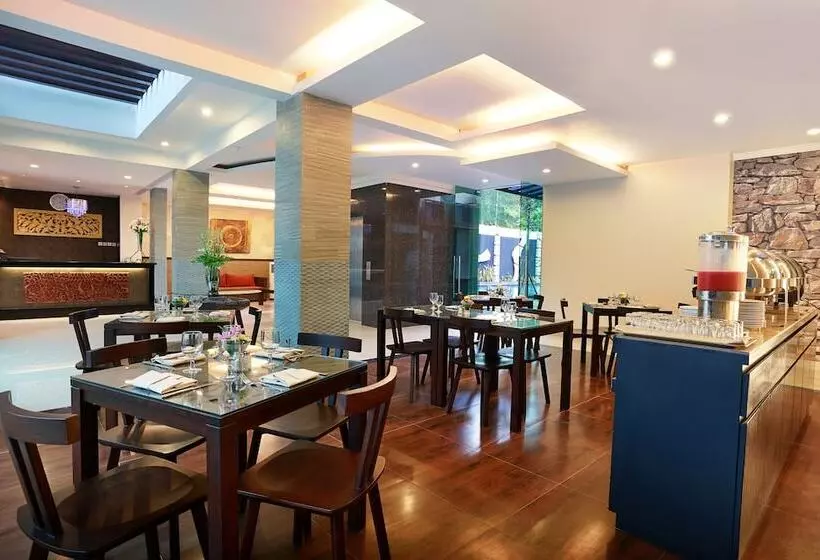 هتل Argya Santi Suites And Villas