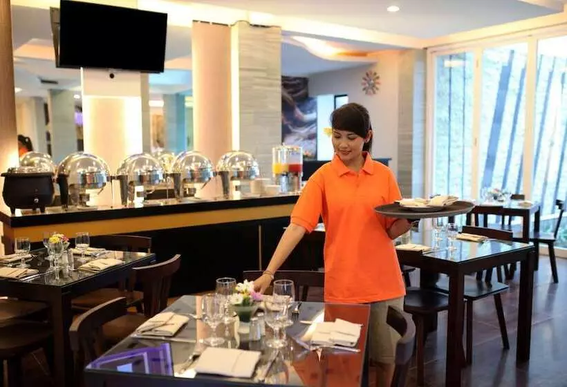 هتل Argya Santi Suites And Villas
