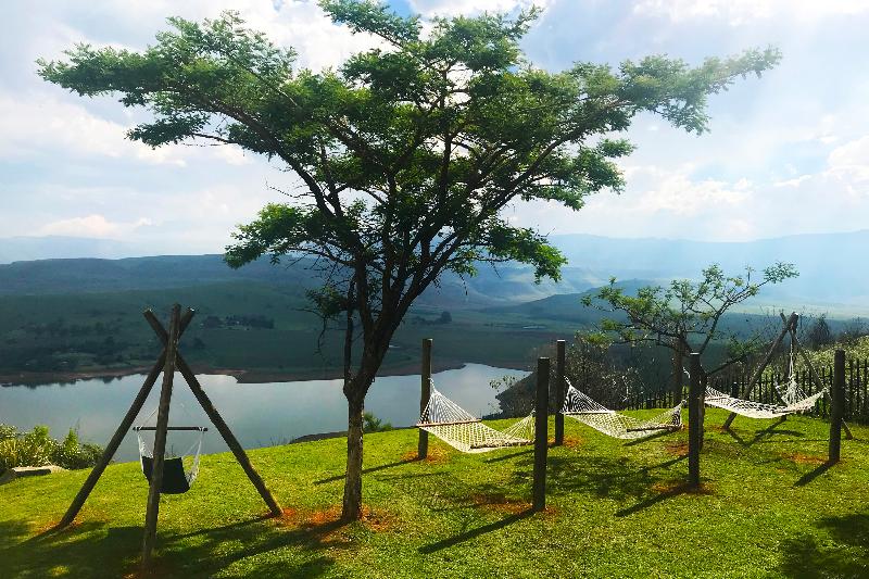 酒店 Cayley Mountain Resort