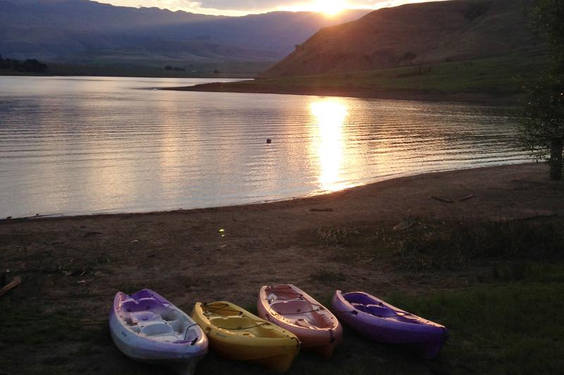 酒店 Cayley Mountain Resort