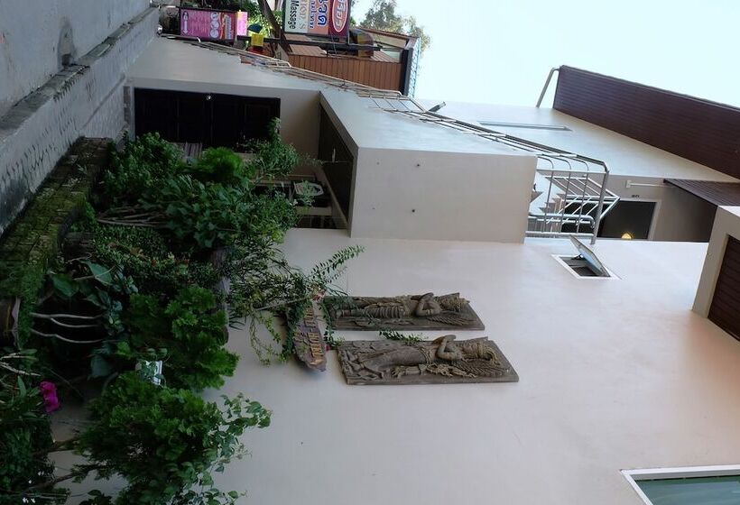 Chilli Hotel&restaurant