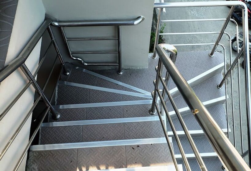 Chilli Hotel&restaurant