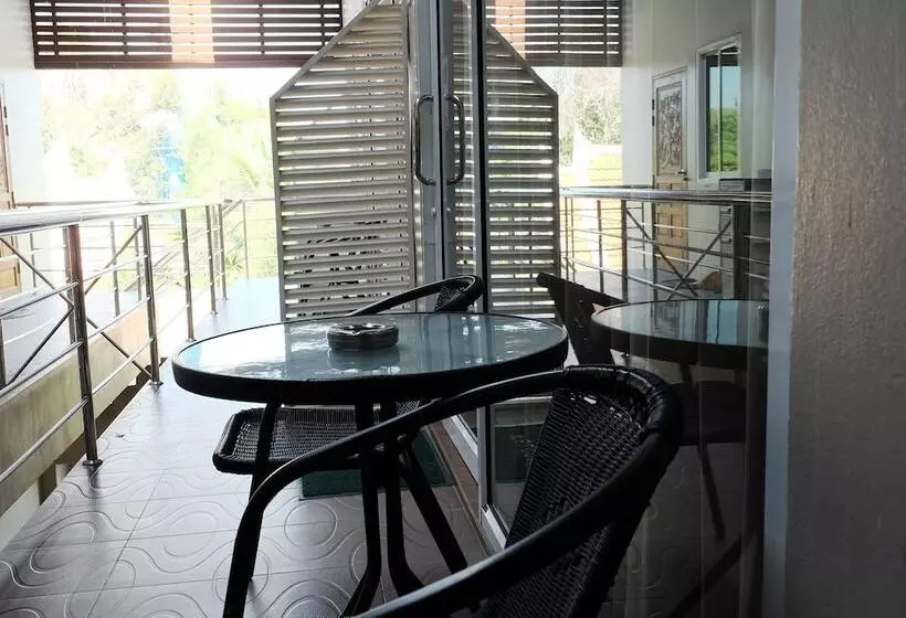 Chilli Hotel&restaurant