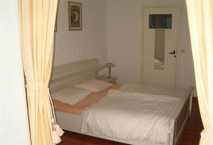 בית מלון כפרי De Guasco