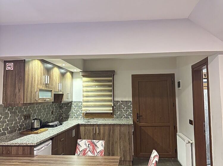 فندق Dolphin Apart &